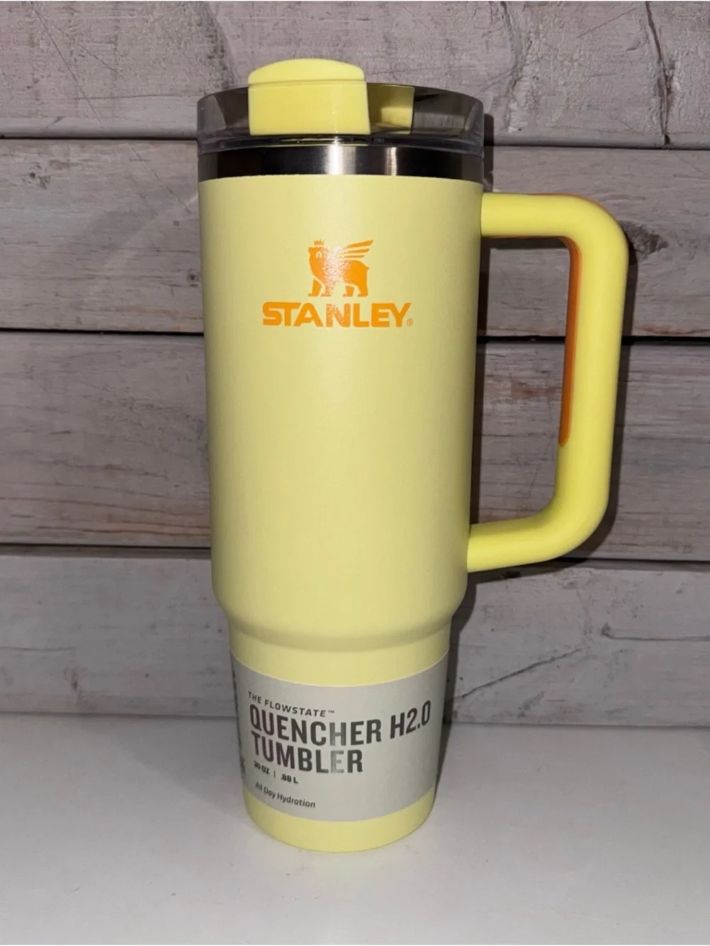 Stanley 30oz Quencher Tumbler - SUNSHINE - 2024 Target Summer Release NWT ☀️ - Picture 1 of 9